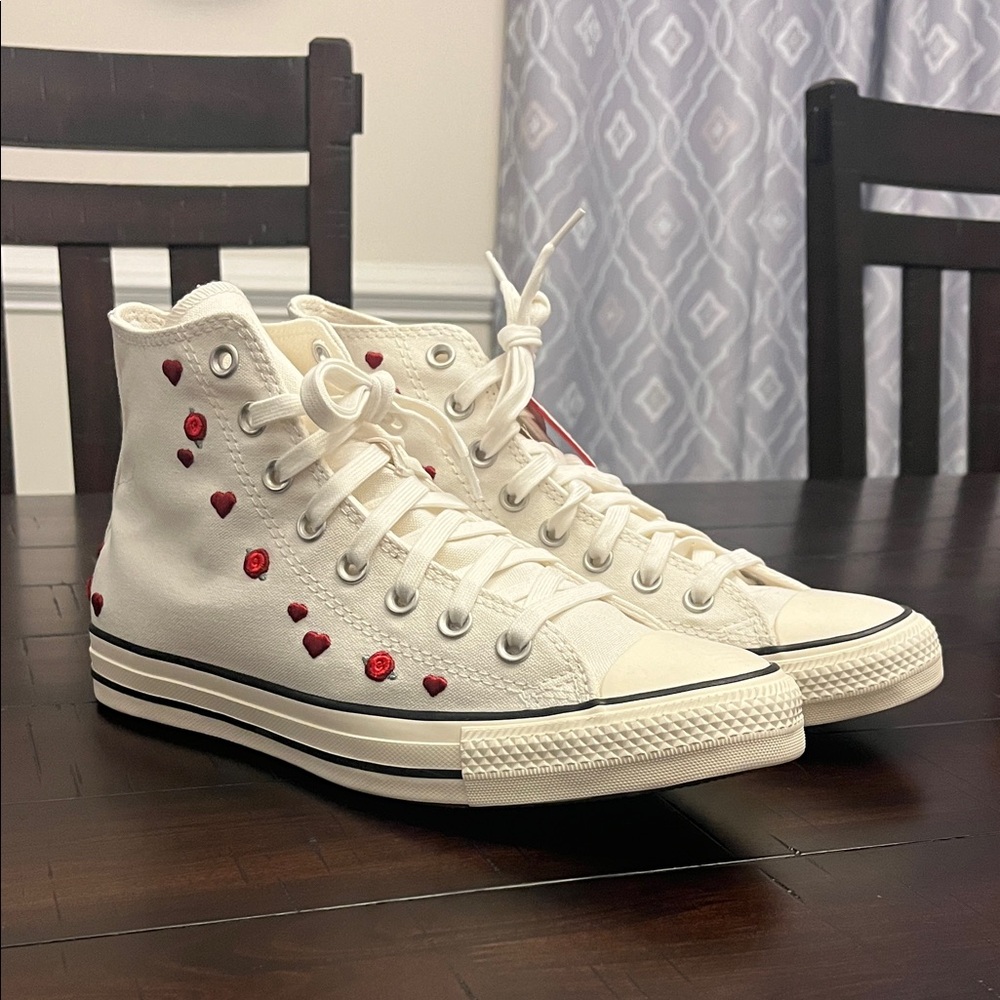 Converse All Star Chucks Hi Valentines Day Shoes Sneakers new Hearts Women’s 9.5